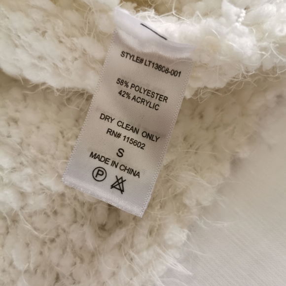 All In Favor Off White Popcorn Sweater Size Small - Picture 5 of 8